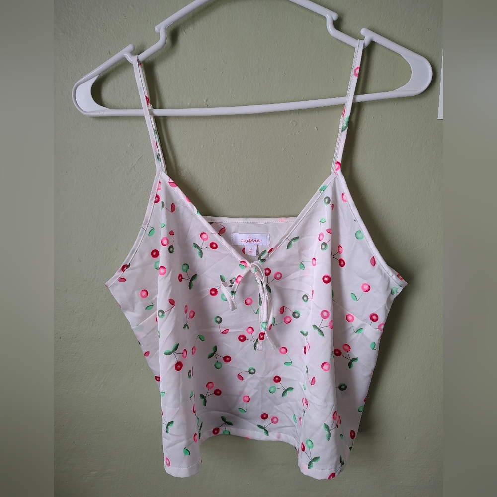 *NWOT* Colsie Women's Medium Cherry Print Tank
